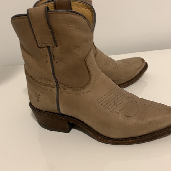 Frye boots - Picture 6 of 10